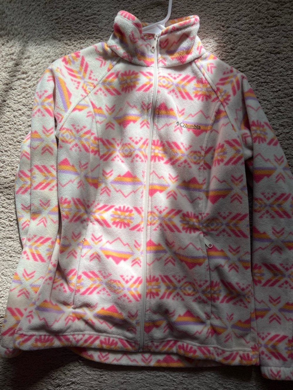 Columbia women’s White Fleece zip up Jacket with Aztec Print purple pink